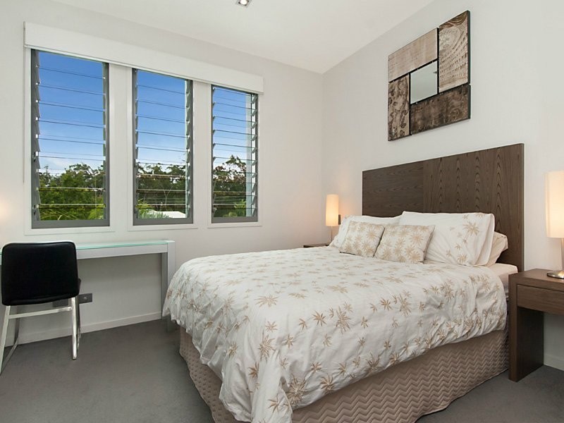 10 Parkwood Place, Peregian Springs QLD 4573