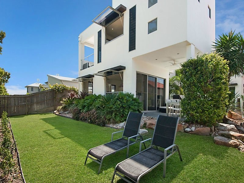 5 Cobblestone Pl, Peregian Springs QLD 4573