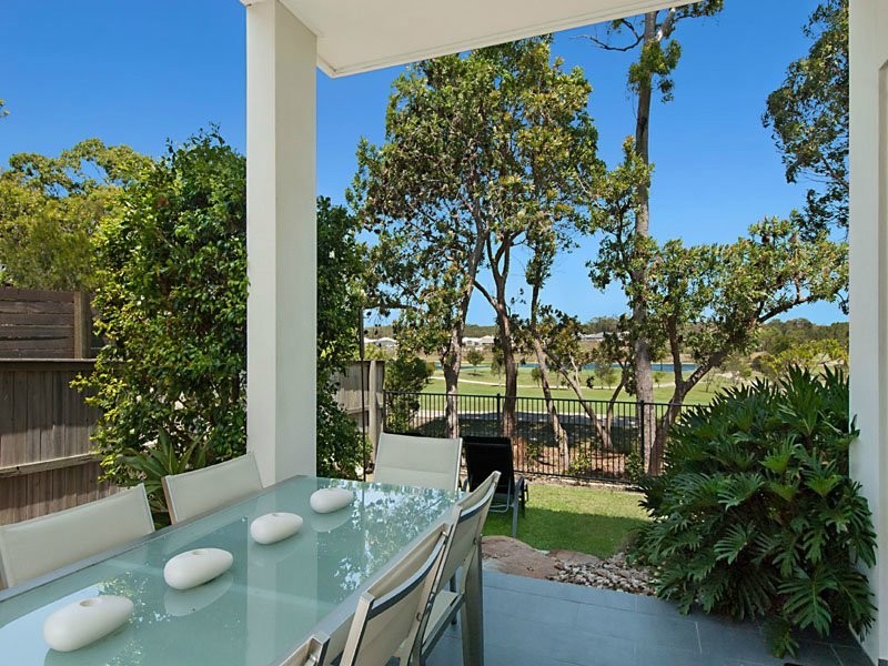 5 Cobblestone Pl, Peregian Springs QLD 4573