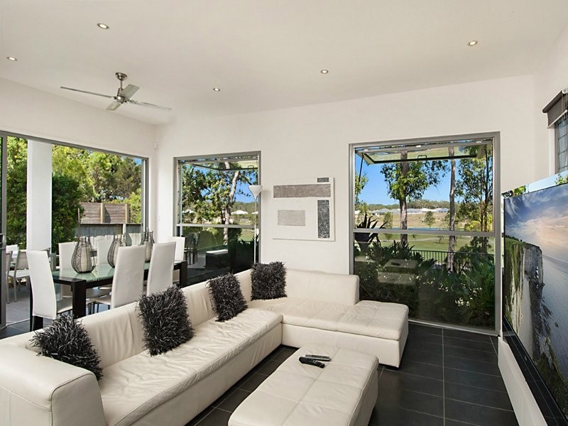 5 Cobblestone Pl, Peregian Springs QLD 4573