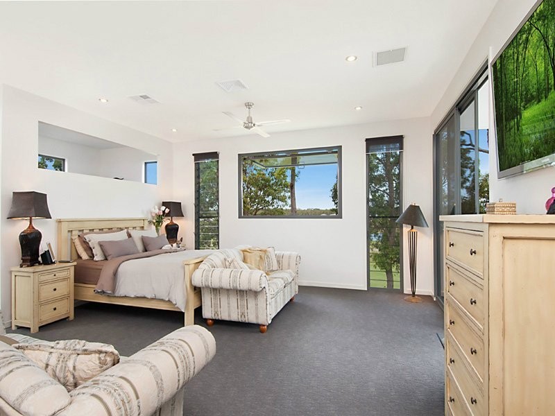 5 Cobblestone Pl, Peregian Springs QLD 4573