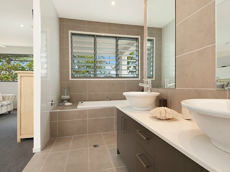5 Cobblestone Pl, Peregian Springs QLD 4573