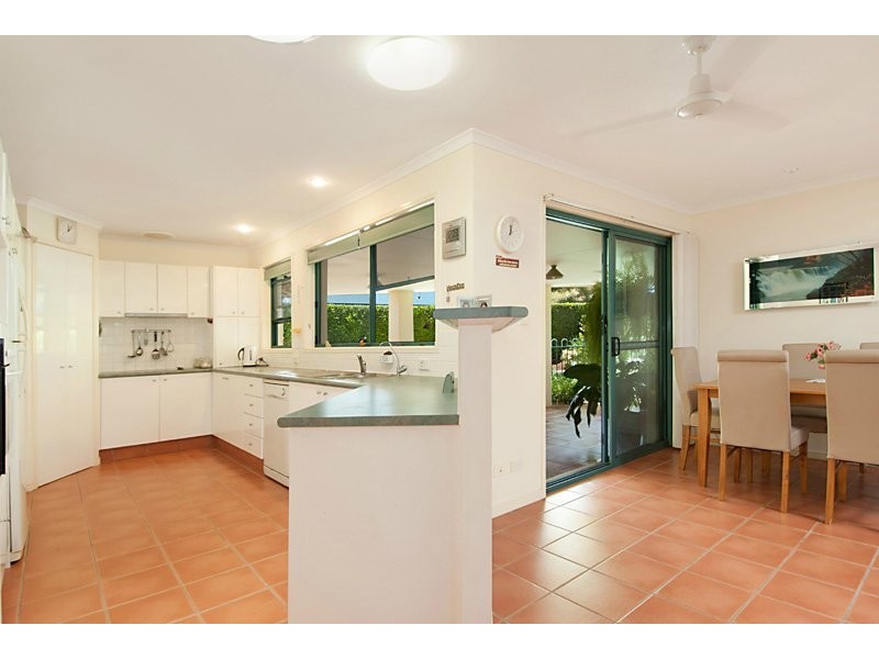 5 Longwood Dve, Peregian Springs QLD 4573