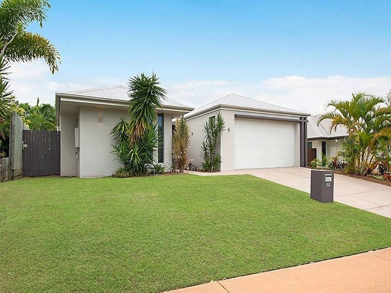 12 Peachtree, Peregian Springs QLD 4573