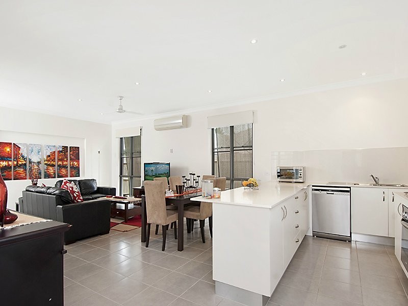 12 Peachtree, Peregian Springs QLD 4573