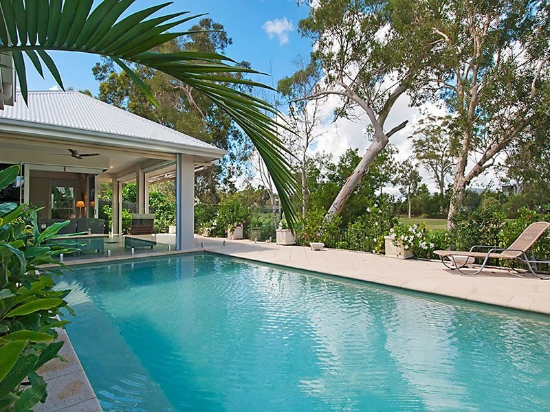 37 Lakeside Dve, Peregian Springs QLD 4573