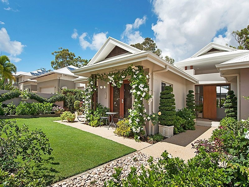 37 Lakeside Dve, Peregian Springs QLD 4573