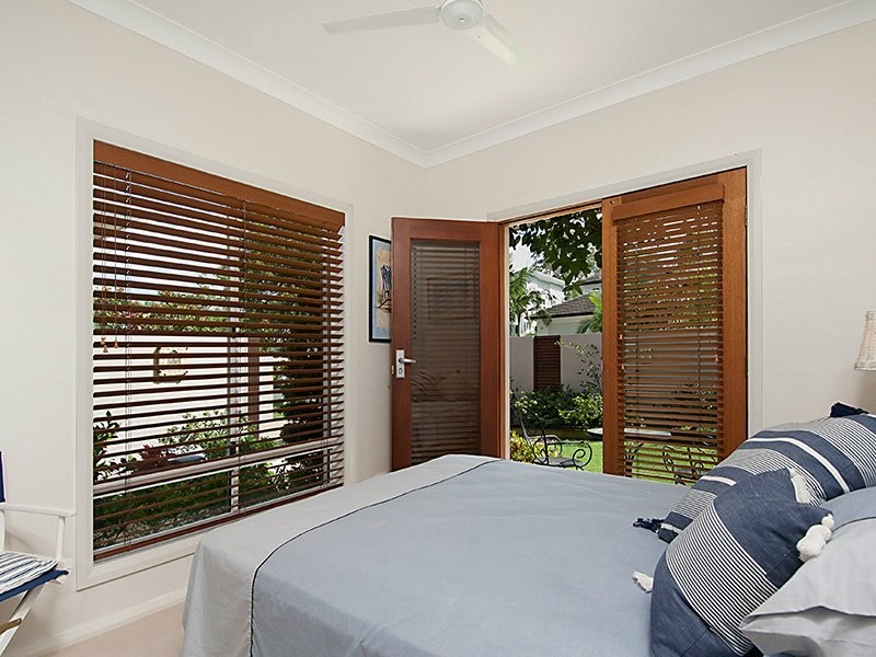 37 Lakeside Dve, Peregian Springs QLD 4573