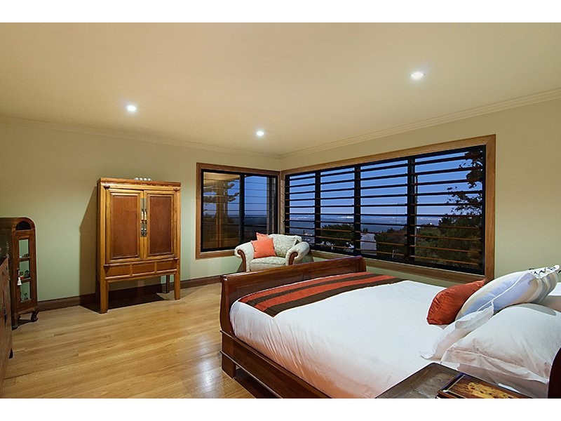 214 Hovard Rd, Maleny QLD 4552