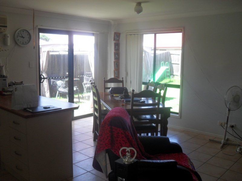 111 Anna Drive, Raceview QLD 4305