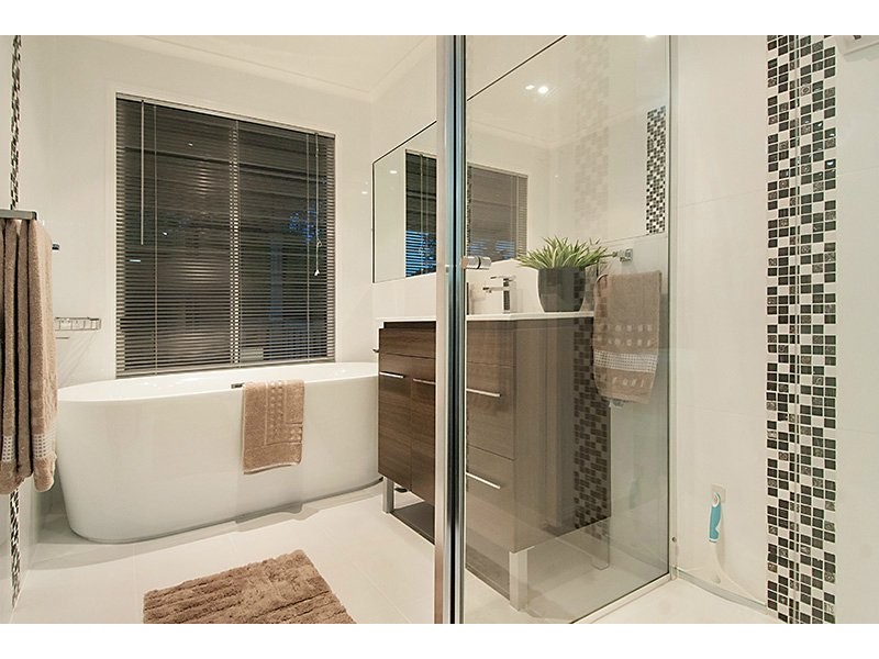 15 Jarrah Rd, Buderim QLD 4556