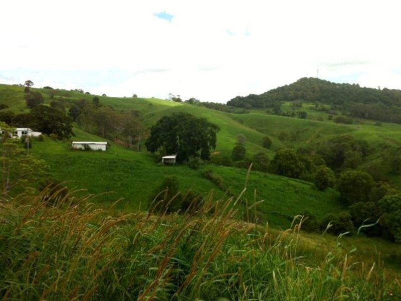 354 Lawnville Rd, Black Mountain QLD 4563