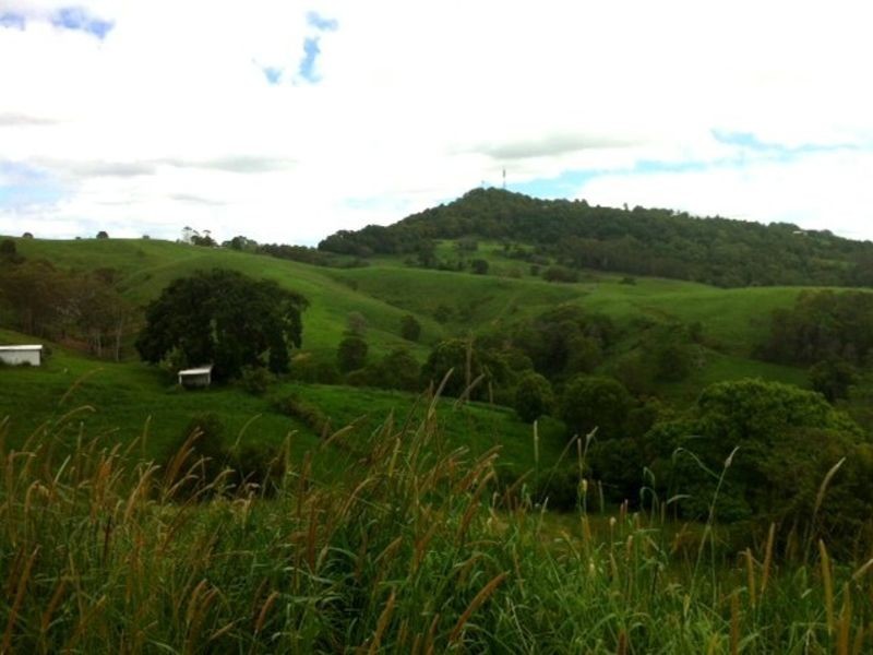 354 Lawnville Rd, Black Mountain QLD 4563