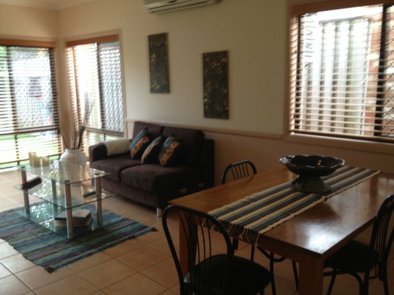 55 Gerona Circuit, Varsity Lakes QLD 4227
