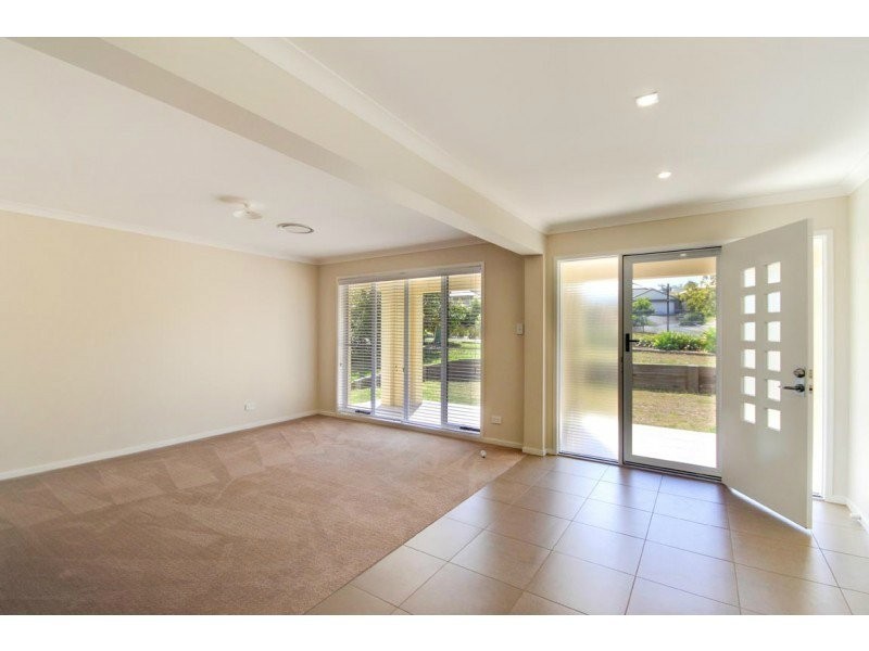 40 Sandhurst Crescent, Peregian Springs QLD 4573