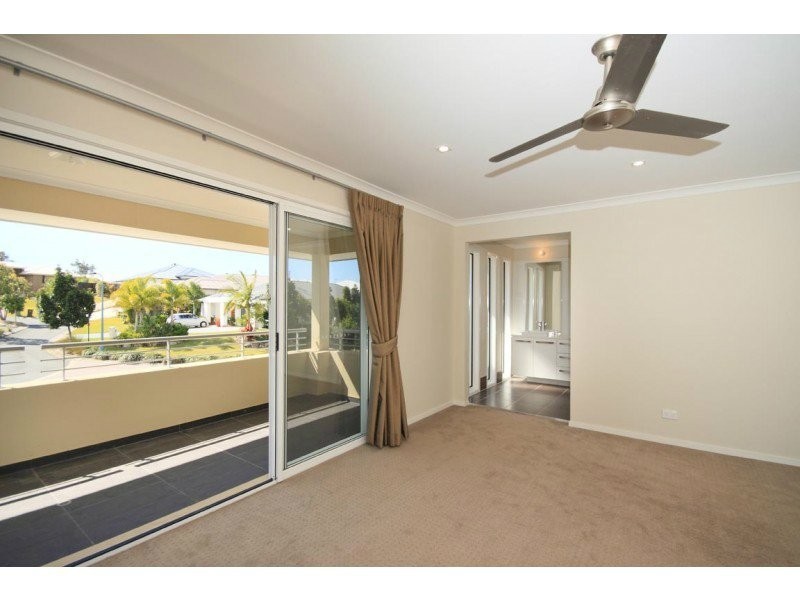 40 Sandhurst Crescent, Peregian Springs QLD 4573