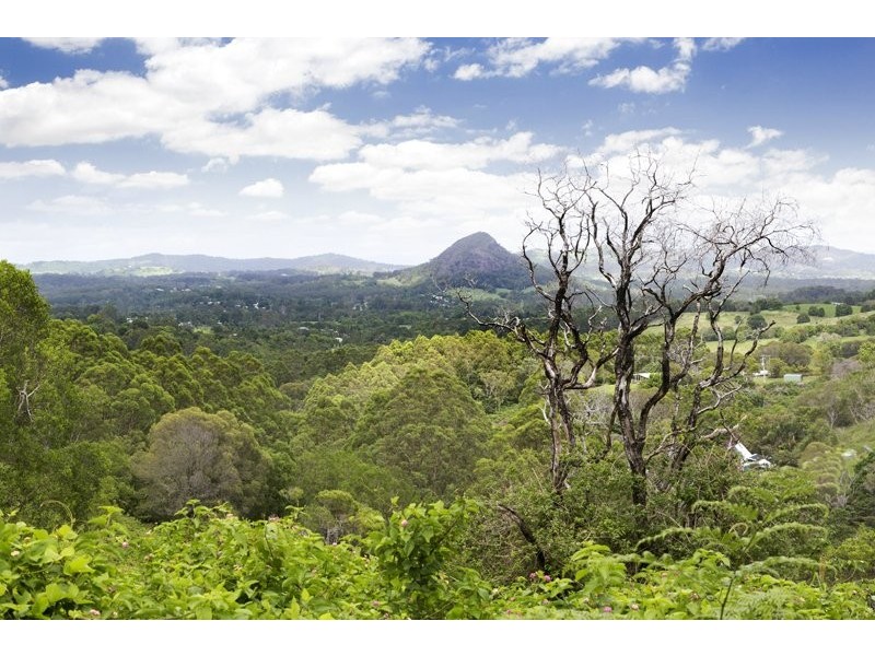 239 Arthys Rd, Cooran QLD 4569