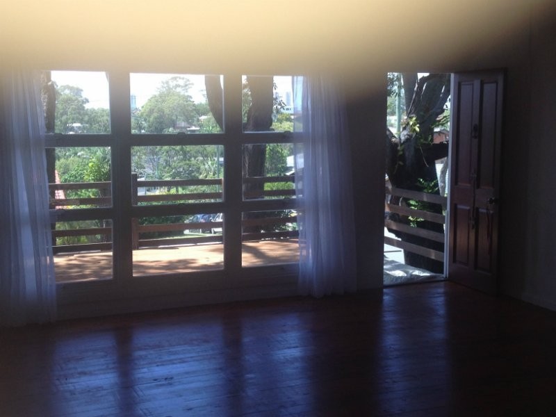 3 Alicia Street, Southport QLD 4215