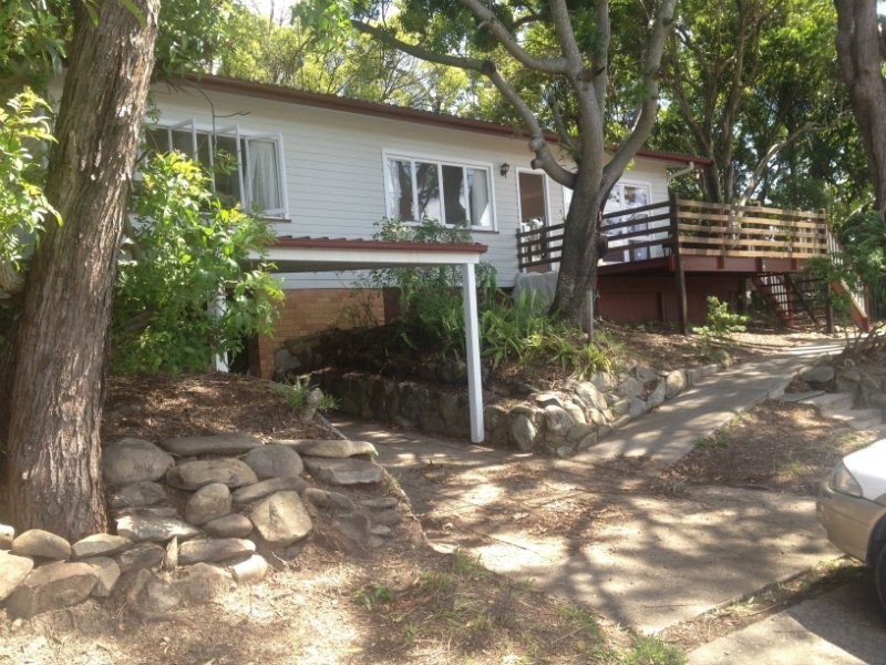 3 Alicia Street, Southport QLD 4215