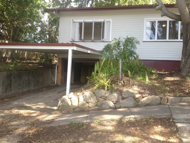 3 Alicia Street, Southport QLD 4215