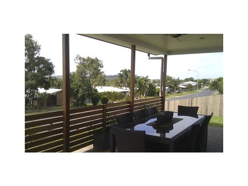 43 Dobinson Street, Bucasia QLD 4750