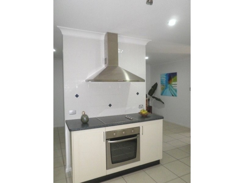 31 Portside Place, Shoal Point QLD 4750