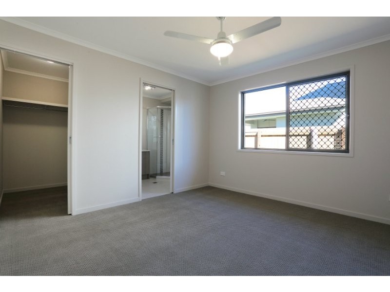 41 Cobalt Cres, Caloundra West QLD 4551