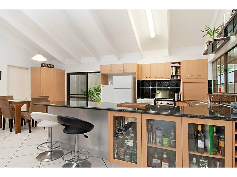 262 Glenview Rd, Glenview QLD 4553