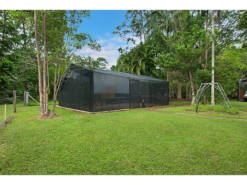 262 Glenview Rd, Glenview QLD 4553