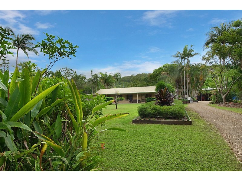 262 Glenview Rd, Glenview QLD 4553