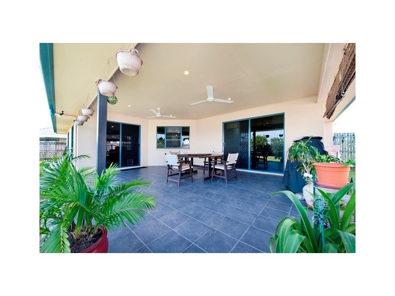 23 Wing Crescent, Mount Pleasant QLD 4740