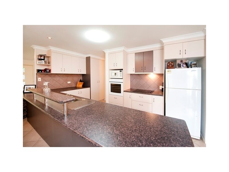 20 Bradco Avenue, Ooralea QLD 4740