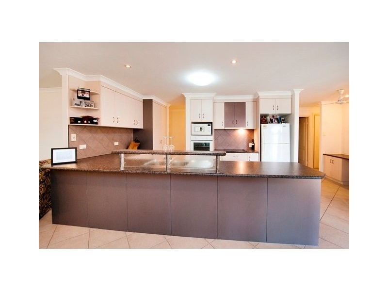 20 Bradco Avenue, Ooralea QLD 4740