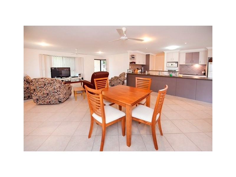 20 Bradco Avenue, Ooralea QLD 4740