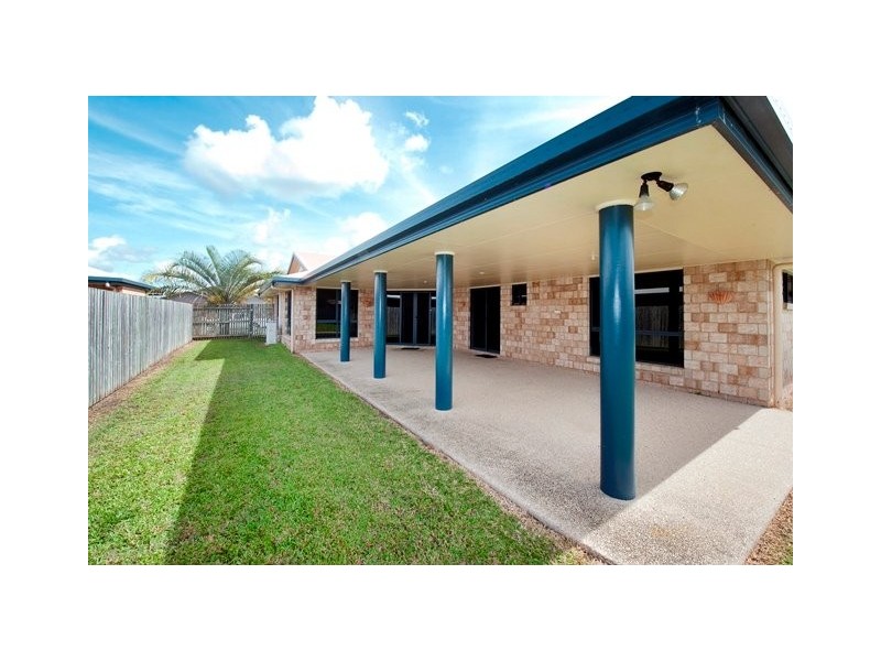 20 Bradco Avenue, Ooralea QLD 4740