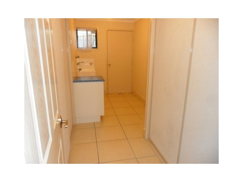 11 Dustwill Street, Eimeo QLD 4740