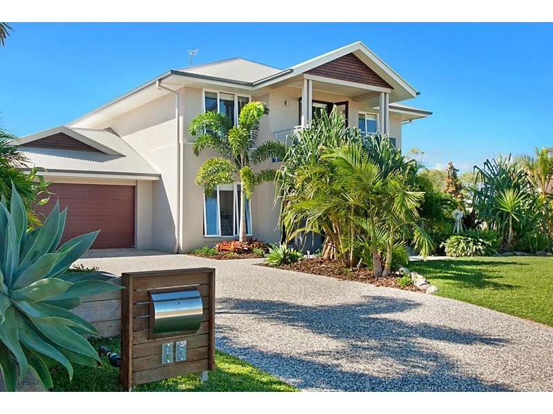 15 Selkirk Way, Peregian Springs QLD 4573