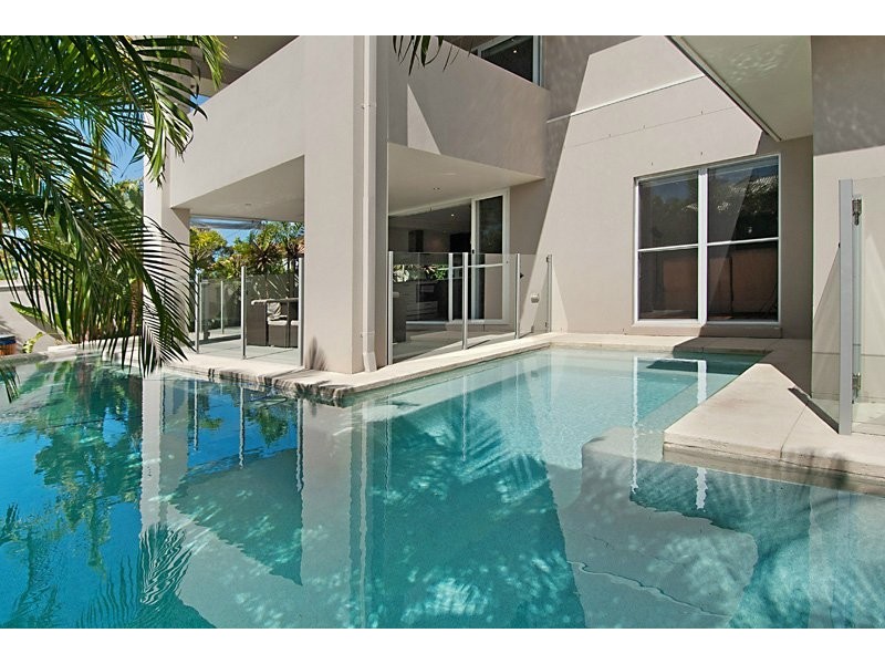 15 Selkirk Way, Peregian Springs QLD 4573