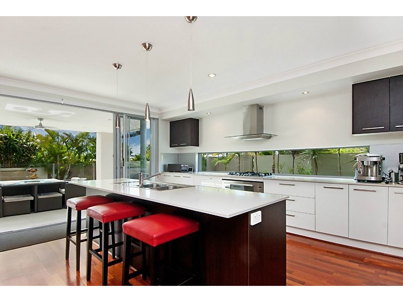 15 Selkirk Way, Peregian Springs QLD 4573