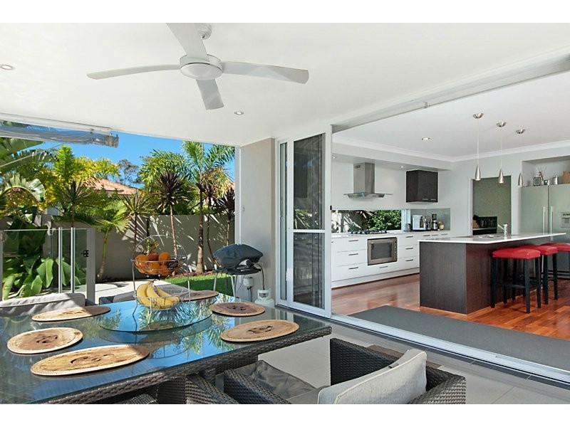 15 Selkirk Way, Peregian Springs QLD 4573