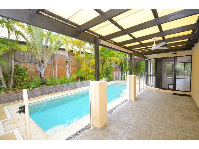 16 Dun St, Tewantin QLD 4565