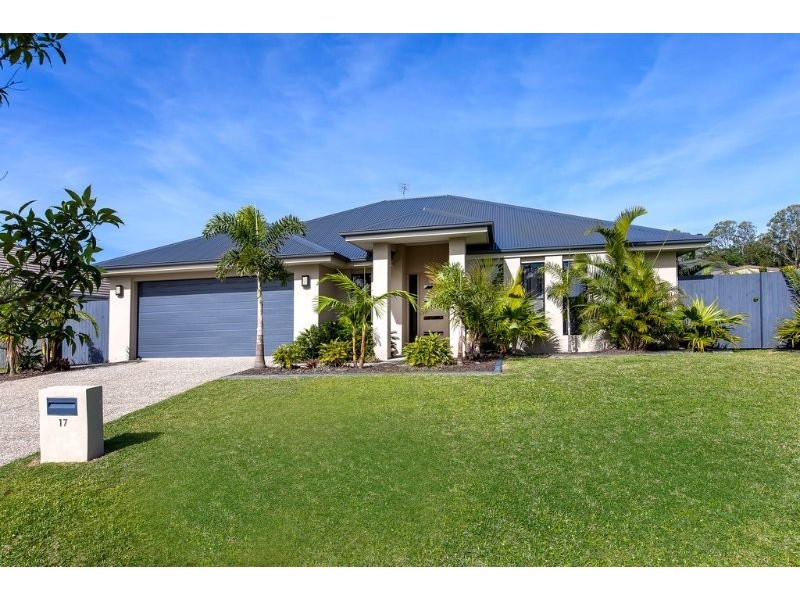 17 Maidenhair Dr, Beerwah QLD 4519