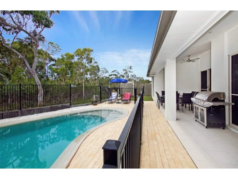 67 Balgownie Dve, Peregian Springs QLD 4573