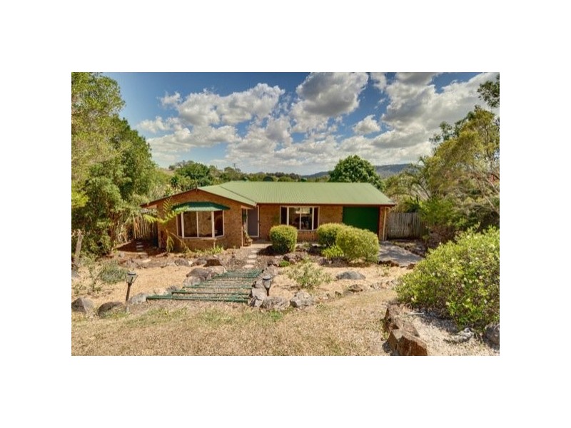 21 Yvonne Street, Highworth QLD 4560