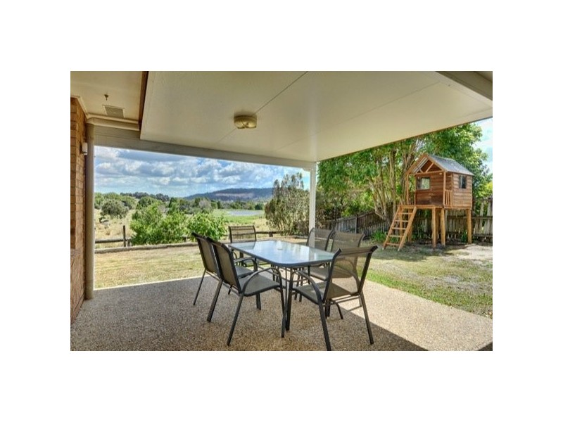 21 Yvonne Street, Highworth QLD 4560