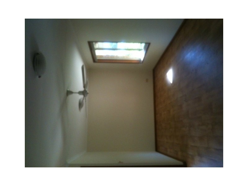 21 Yvonne Street, Highworth QLD 4560