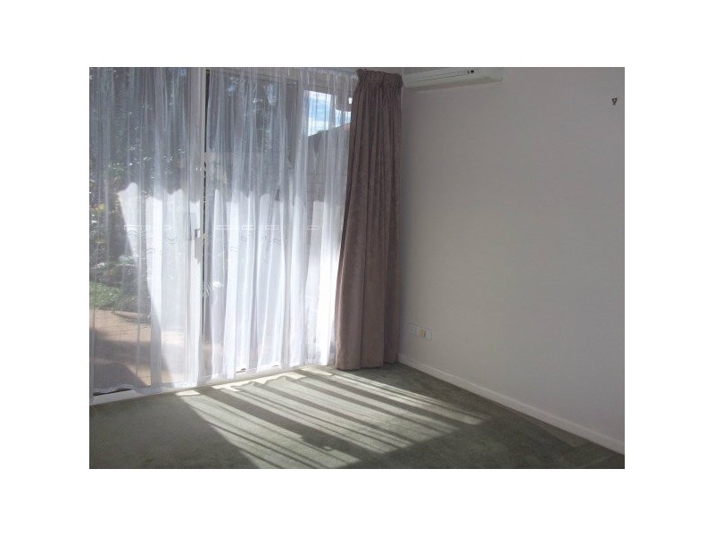 11 Sorbonne Close, Sippy Downs QLD 4556
