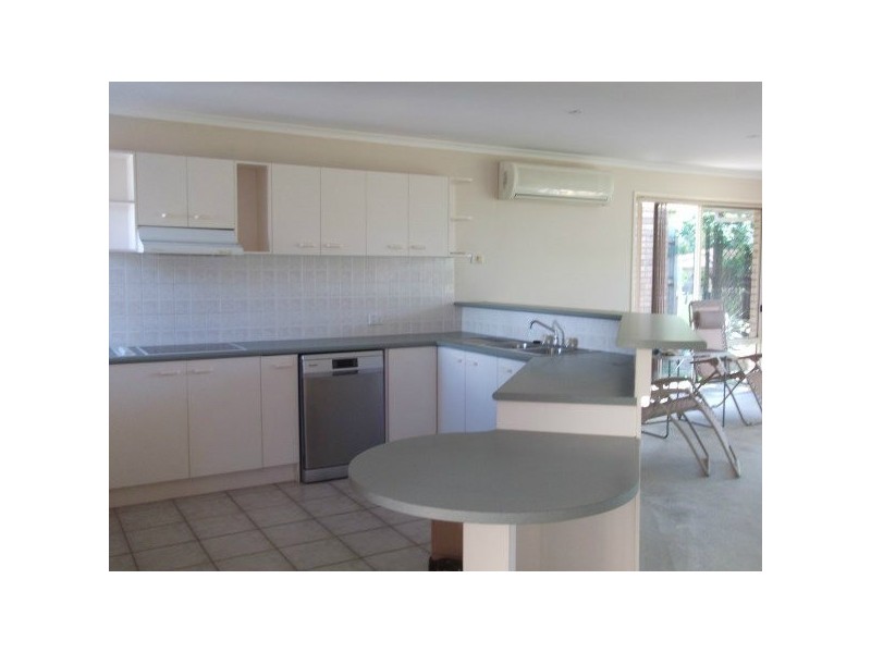 11 Sorbonne Close, Sippy Downs QLD 4556