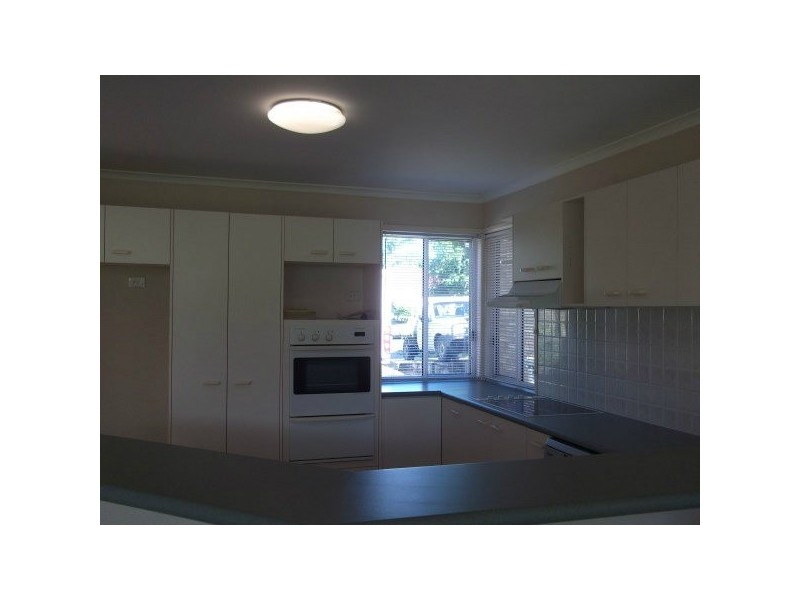 11 Sorbonne Close, Sippy Downs QLD 4556