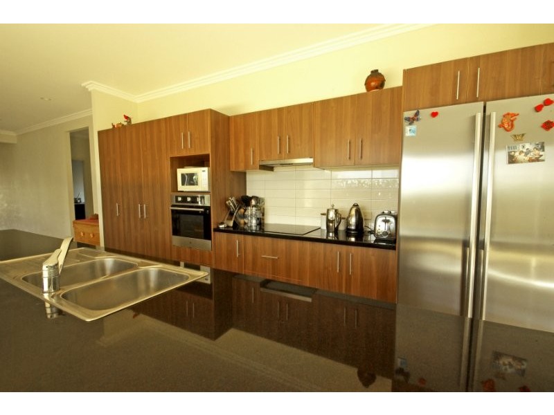 11 Bellerive Avenue, Peregian Springs QLD 4573